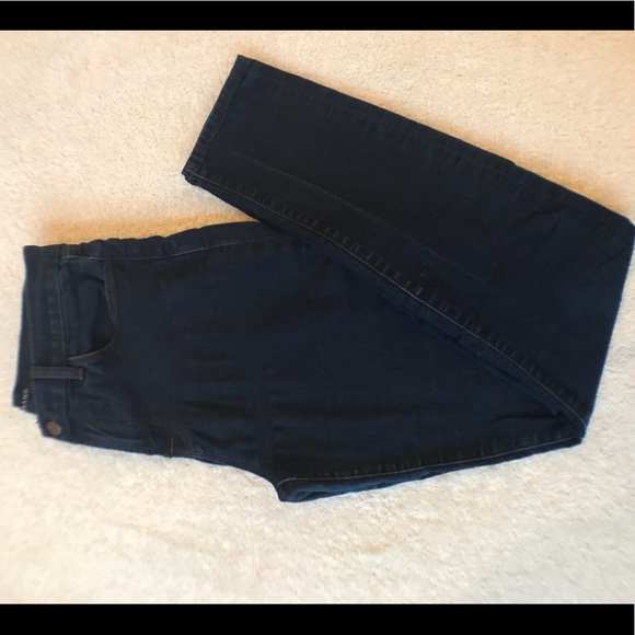 J Brand Jeans - Picture 2 of 5